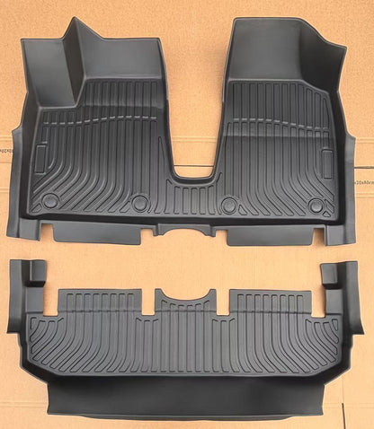 A  car waterproof floor mat