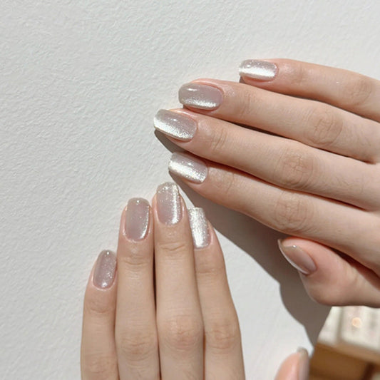 A Yi Yi Dance 30 pieces Handmade white moonlight cat eye manicure pieces Gentle temperament cat eye aurora wearing armor Xiaohongshu explosion - Mixbatch