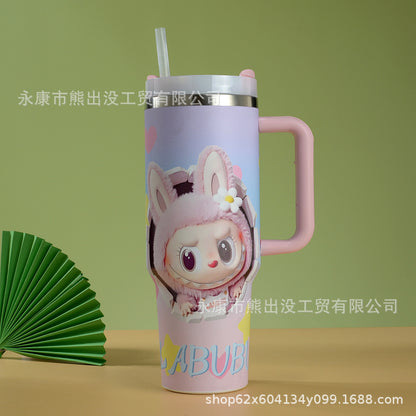 A 304 stainless steel straw cup