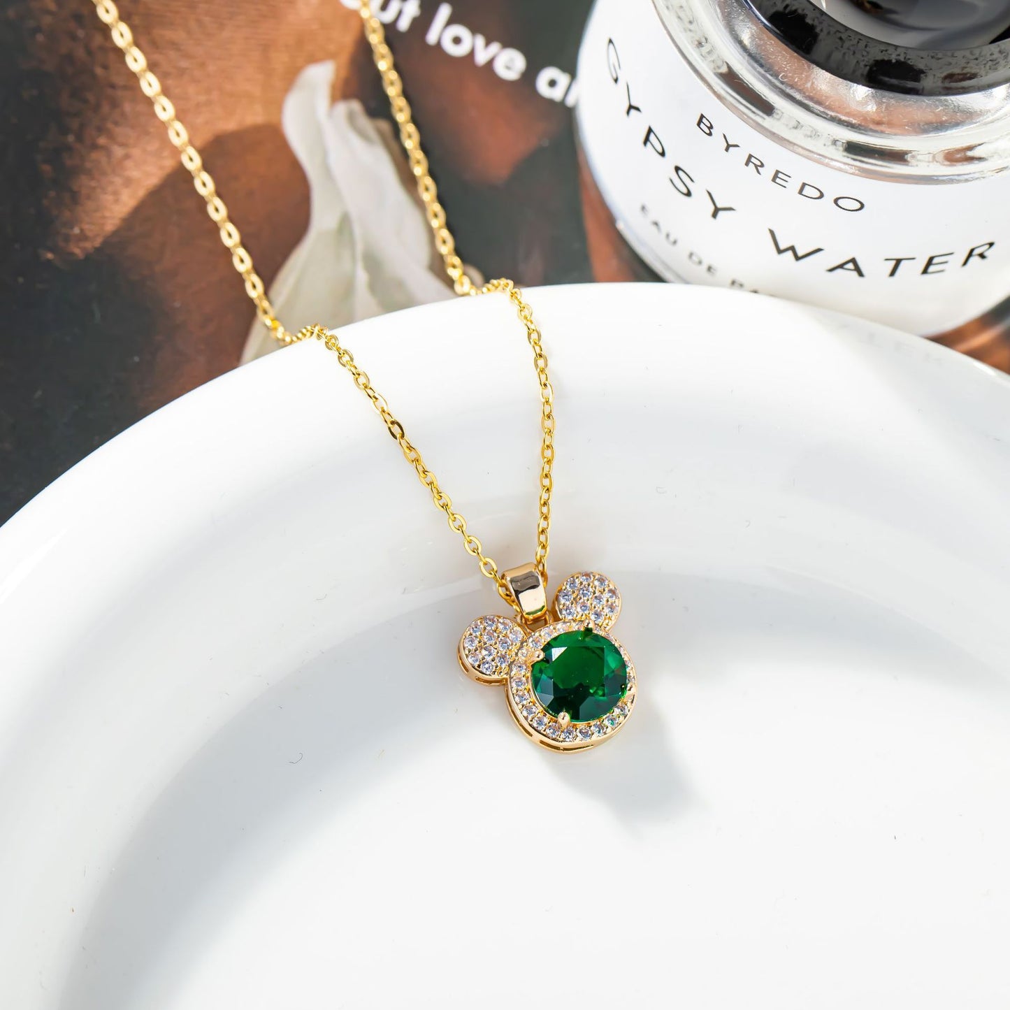 A titanium steel necklace female full diamond cute Mickey head crystal ins collarbone chain Internet celebrity live broadcast light luxury exquisite necklace new - Mixbatch