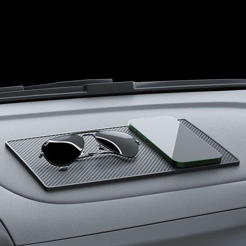 A non-slip mat dashboard