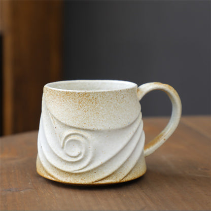 A ceramic cup creative mug