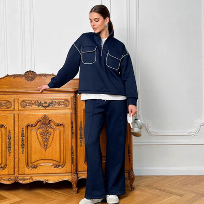 A casual suit with long sleeves