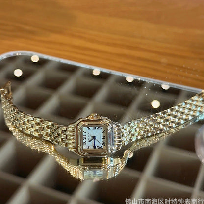 A SUNLIFEX medieval small square chain watch women's fashion niche Roman scale literary light luxury quartz watch