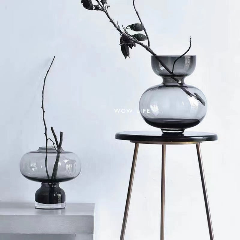 A Nordic light luxury gourd glass vase transparent big belly creative living room bedroom flower arrangement soft decoration ornament vase