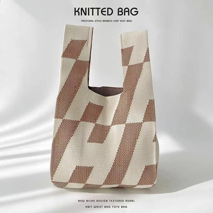 A Internet celebrity handbag women's knitted wool bucket bag Japanese and Korean version versatile hand carry casual tote bag box lunch bag y