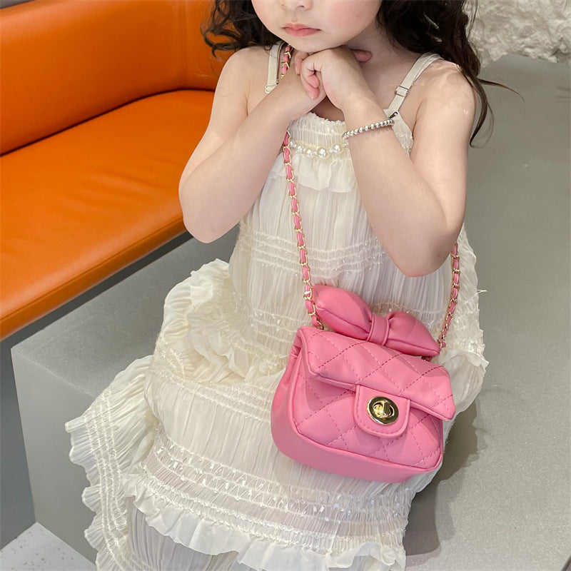 A  girl chain messenger bag - Mixbatch