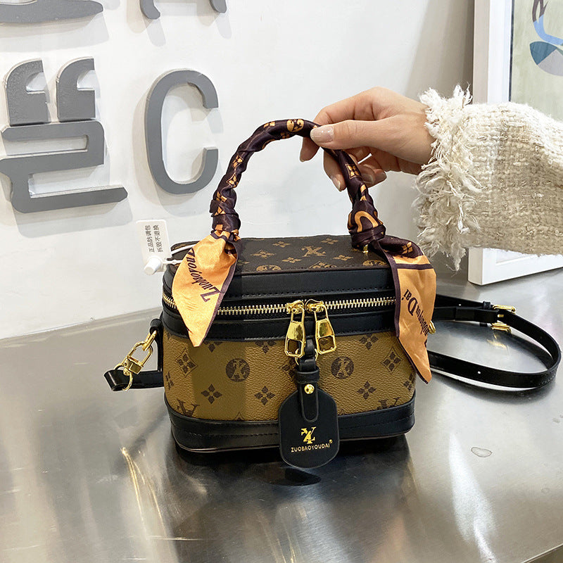 A high-end bag woman - Mixbatch