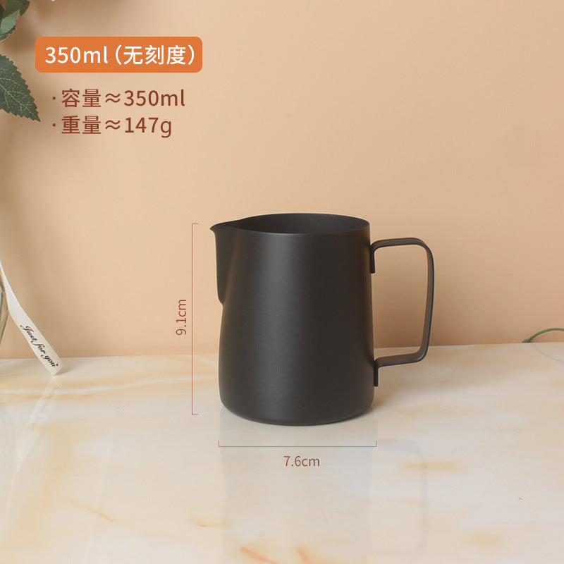A 304 stainless steel pointed mouth latte cup with graduated coffee latte tank milk foam cup 350/600/900ml