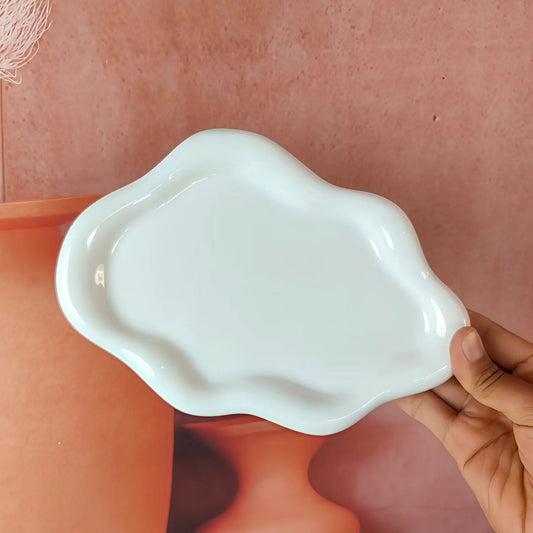 A tray ornament