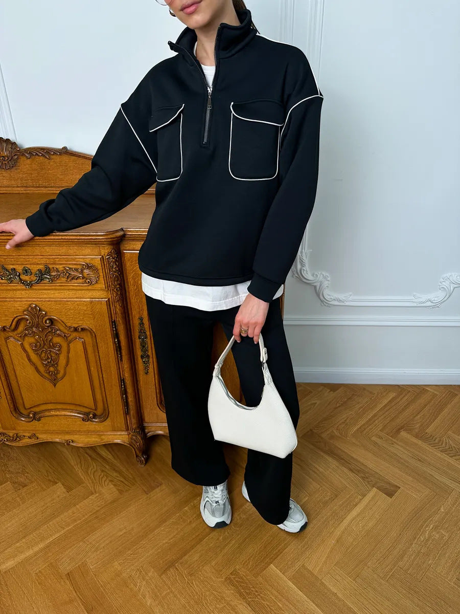 A casual suit with long sleeves