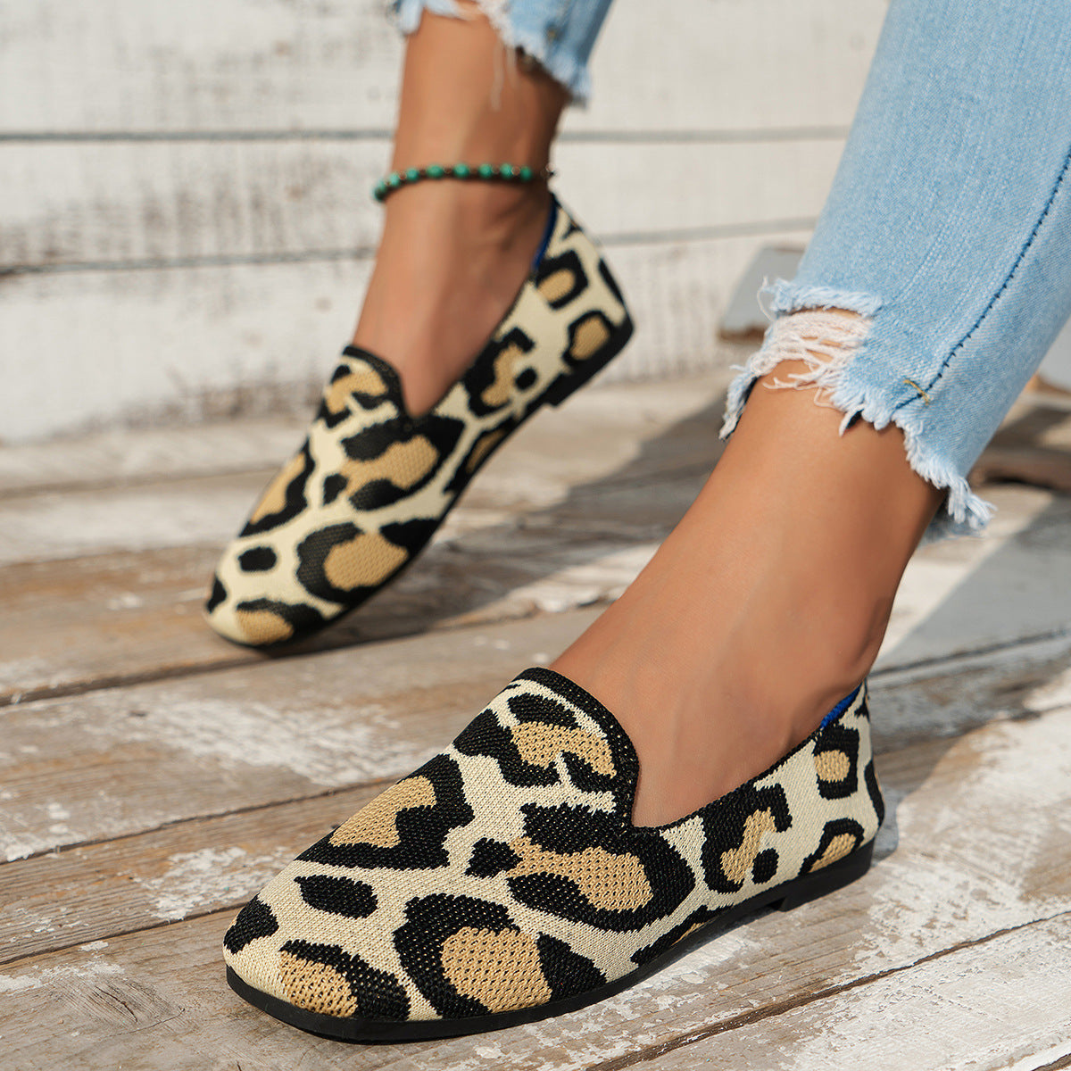 A Ladies' Shoes