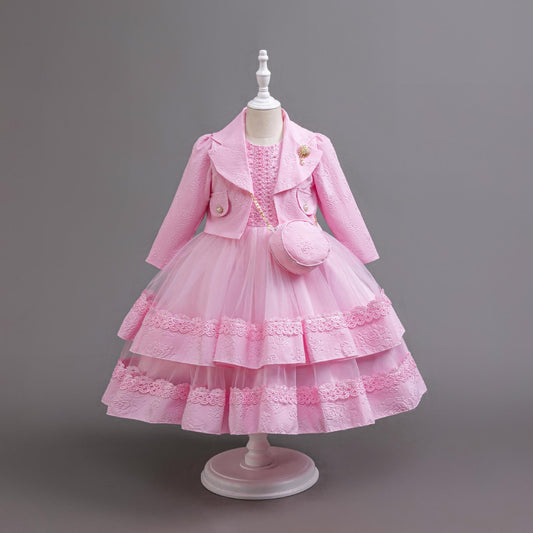 A Children's and teenagers' skirt