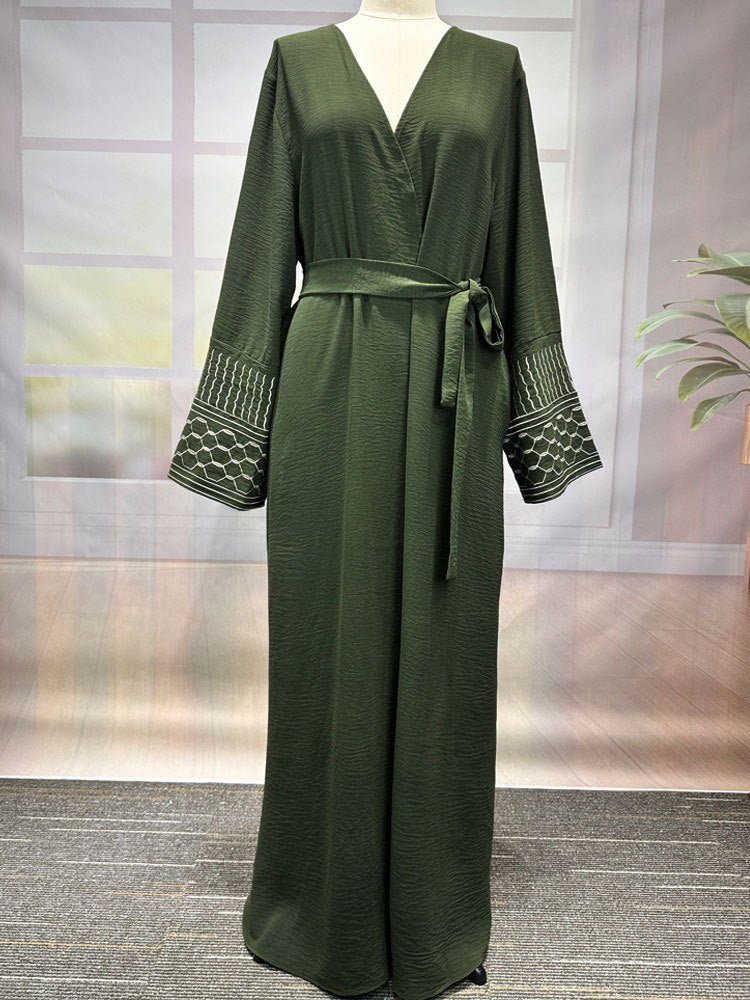 Middle Eastern Muslim Clothing Fashion Elegant Pocket Cardigan Embroidery Contrast Color Dress Robe - Mixbatch