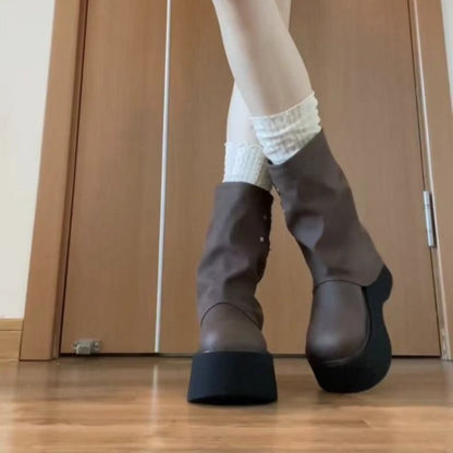 A thick-soled 7cm heightening niche trouser shoes