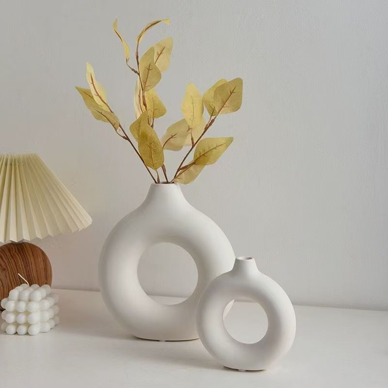 A Nordic style creative plastic vase home living room decoration dining table imitation ceramic ornament flower arrangement vase flower pot flower device