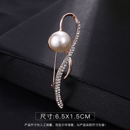 A Korean new fashion high-end brooch women's rhinestone silk scarf buckle anti-light buckle crystal brooch pin pearl jewelry - Mixbatch