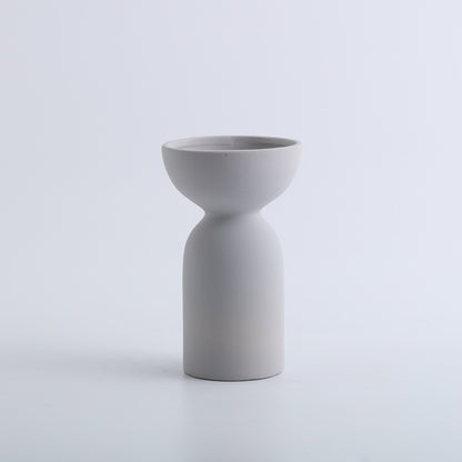 A ceramic vase decorative ornament