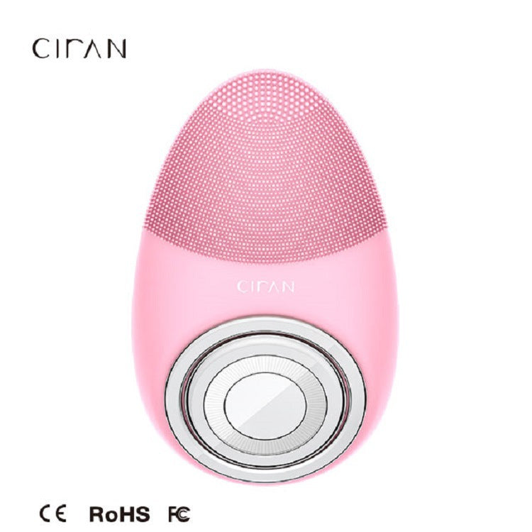 A silicone facial cleanser