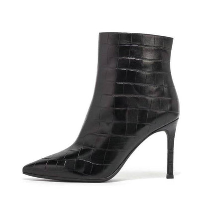 A  women shoes
