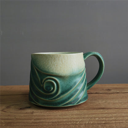 A ceramic cup creative mug