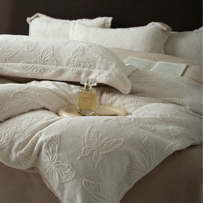A four-piece set of sheets and quilt covers