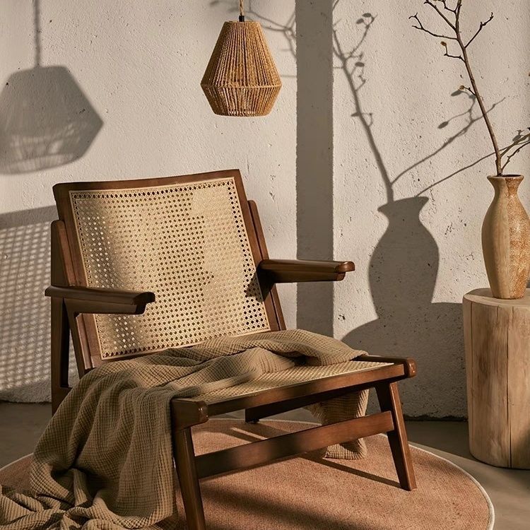 A sofa chair solid wood kangaroo chair