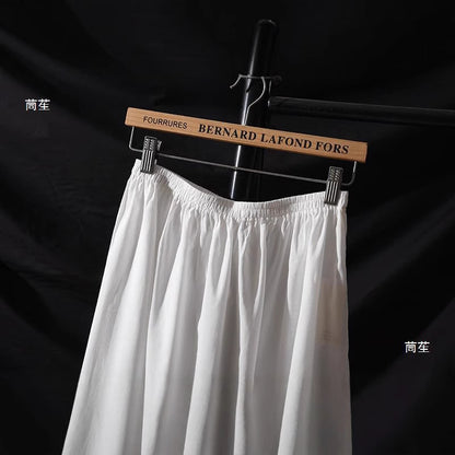 A Simple and versatile skirt