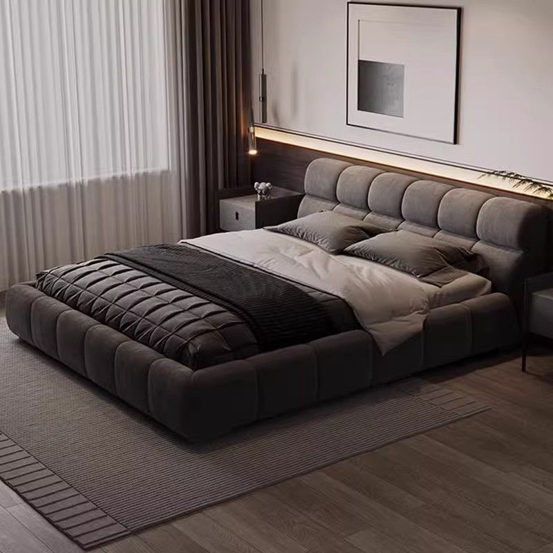 A technology flannel bed puff bed master bedroom double embedded air pressure storage bed spot comfortable soft against wedding bed wood