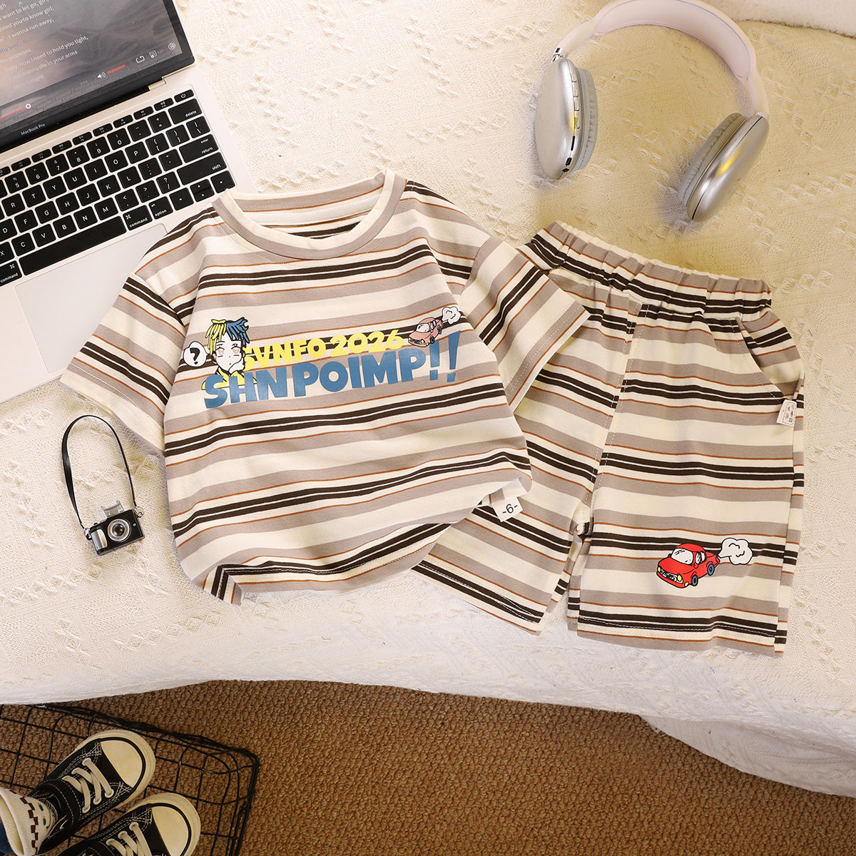 A Children's clothing summer new 0-5 year old children's boys and girls striped letter short-sleeved shorts 2-piece set