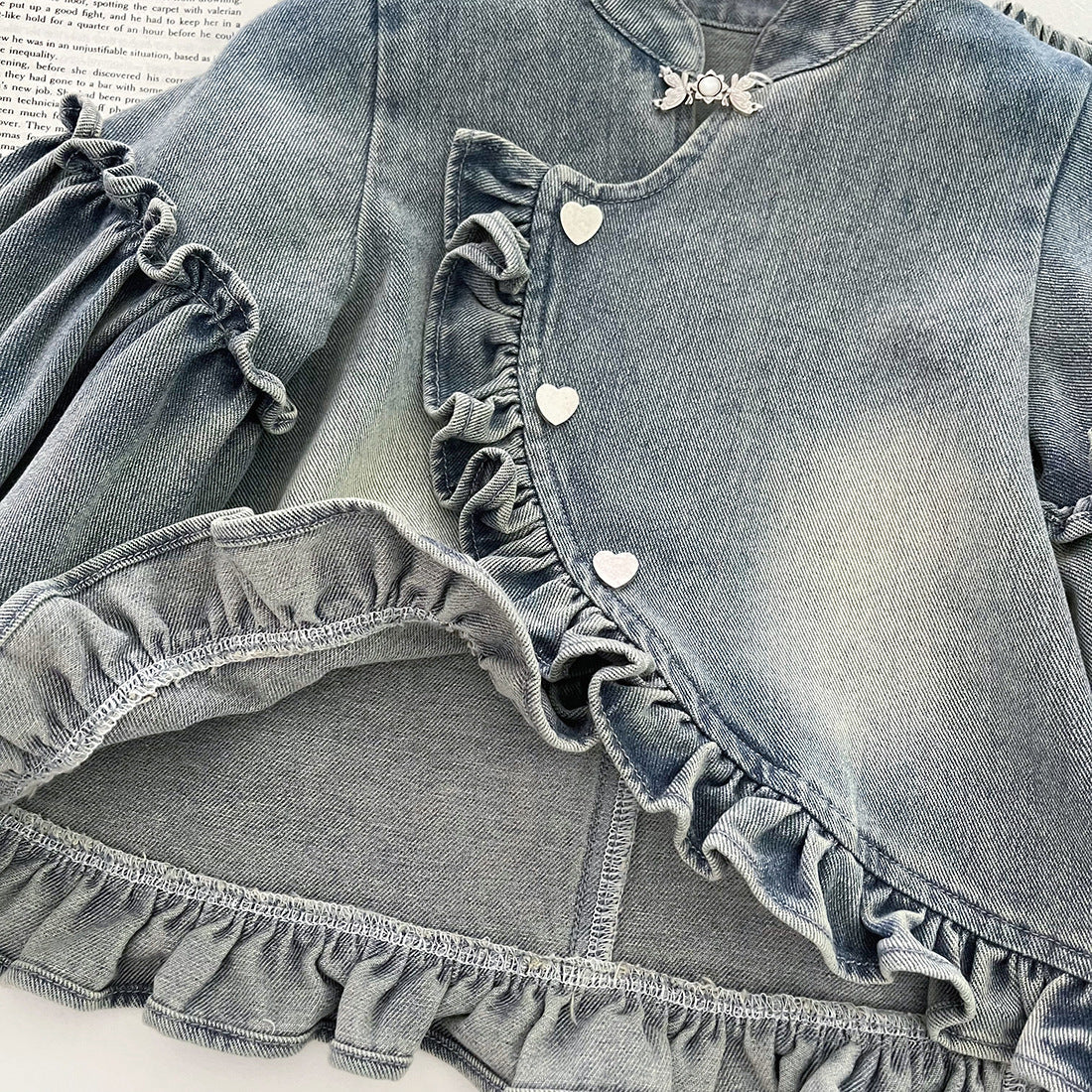 A children's and teenagers' suit