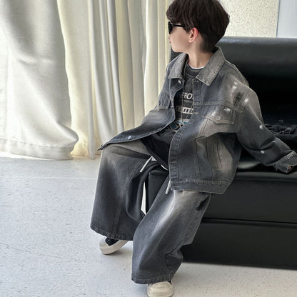 A Children's and teenagers' denim suit