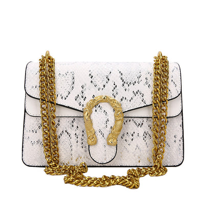 A new foreign style high texture chain crossbody shoulder bag trendy and simple square bag