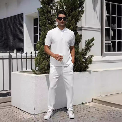 A solid color polo shirt sports suit