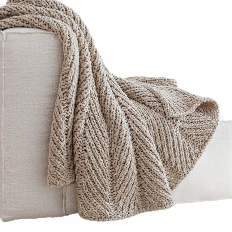 A Thick thread knitted blanket