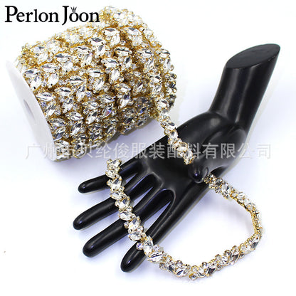 A gold and silver super flash leaf-shaped rhinestone chain clothing, shoe and hat accessories - Mixbatch