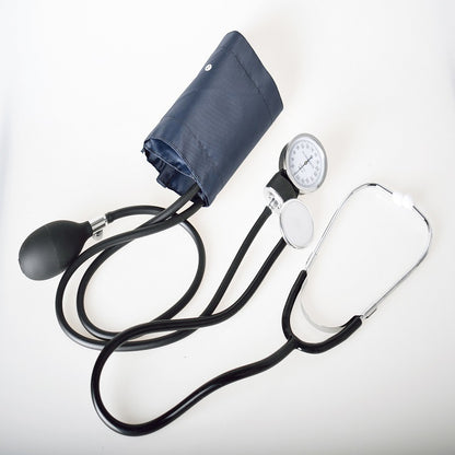 A sphygmomanometer stethoscope