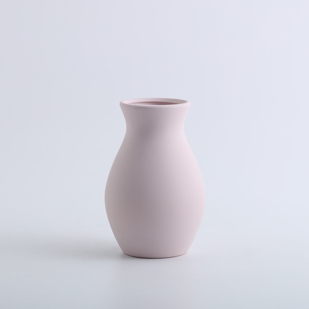 A ceramic vase decorative ornament