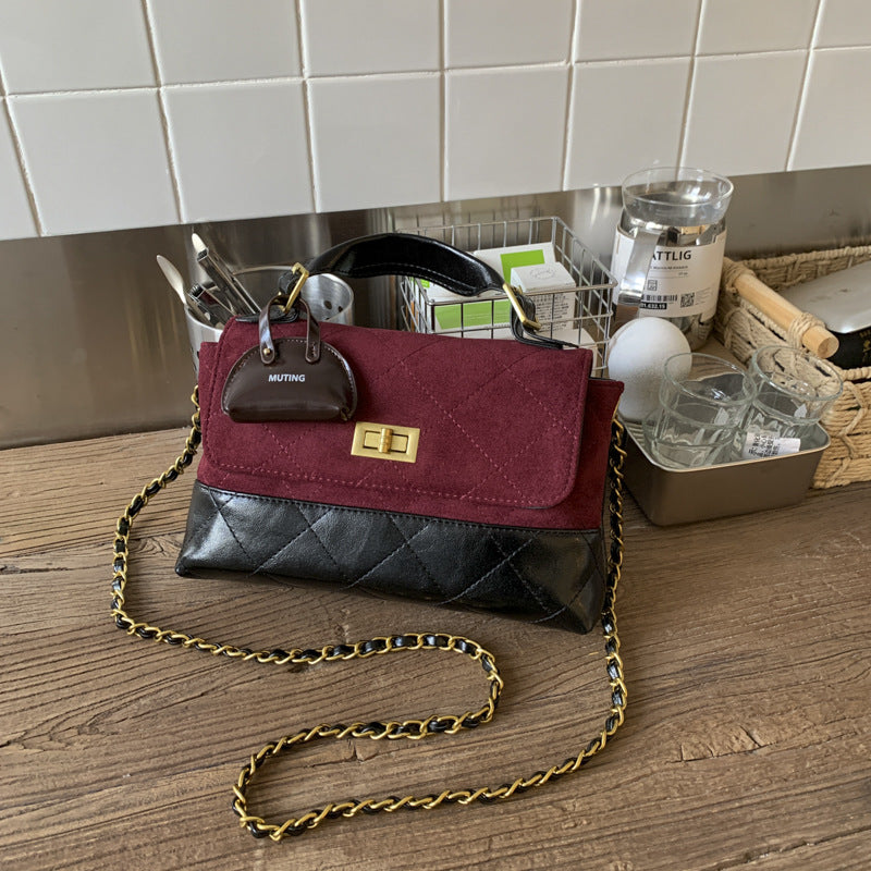 A shoulder bag handbag