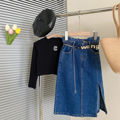 A girls' suit spring and autumn new girls' Korean version embroidered letter T-shirt top denim skirt knitted suit