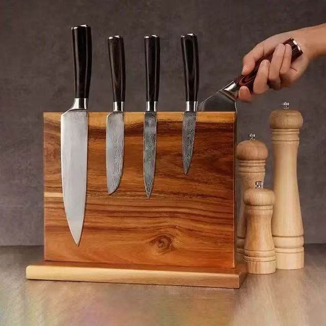 A Solid wood magnetic knife holder Household kitchen knife holder Magnetic tool rack Kitchen creative multi-functional shelf
