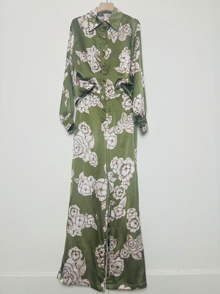 A Women's Retro Geometric Printed Lapel Shirt Two-piece Set + Loose Straight Pants Fashion Set