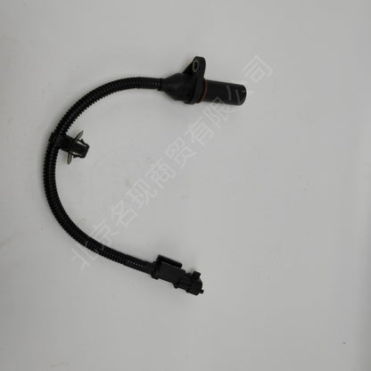 39180-2B000 is suitable for Yuedong Rena Langdong K2K3 Freddy and other models, 3918025300 is suitable for IX35 cable eight crankshaft position sensor