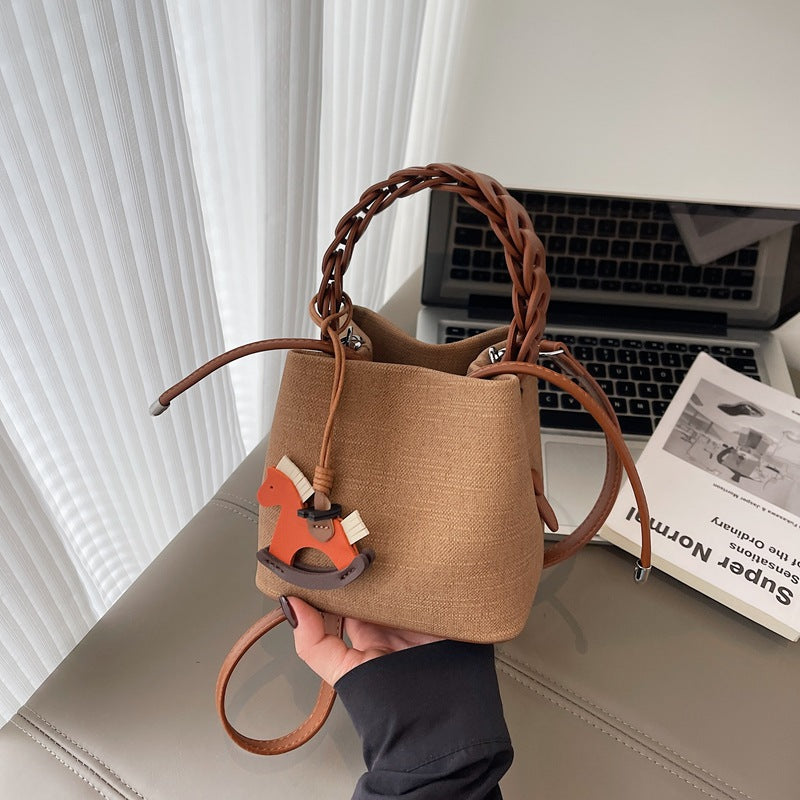 A shoulder bag messenger bag