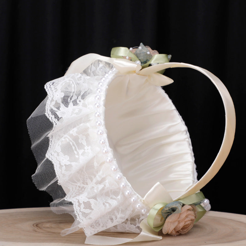 A flower basket
