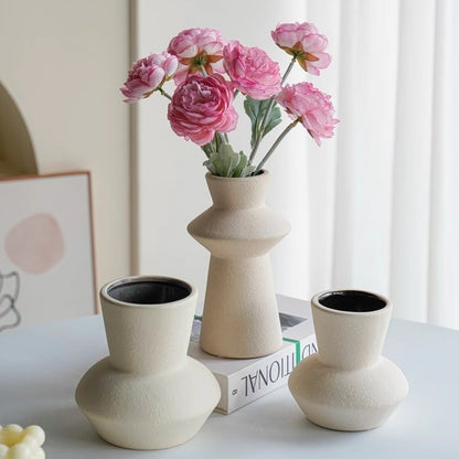 A ins Cream Wind Tulip Ceramic Vase Ornament Living Room Arrangement Dried Flowers Flowers White Porcelain Retro Lighthouse ins Wind