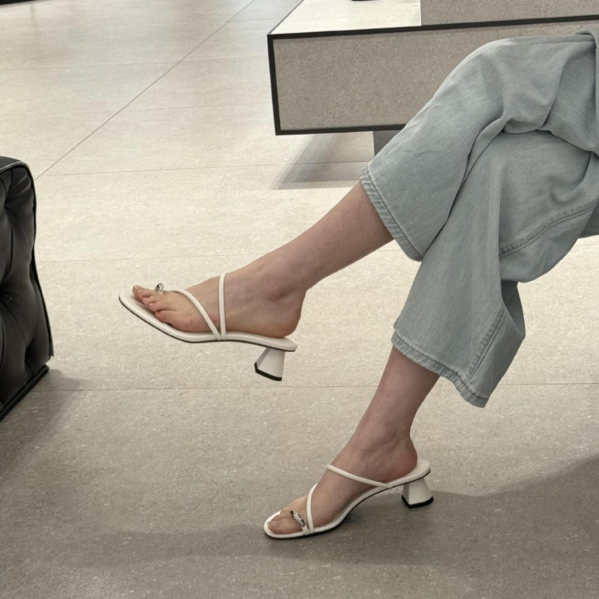 A sandals summer thin strap metal ring high heel toe sandals