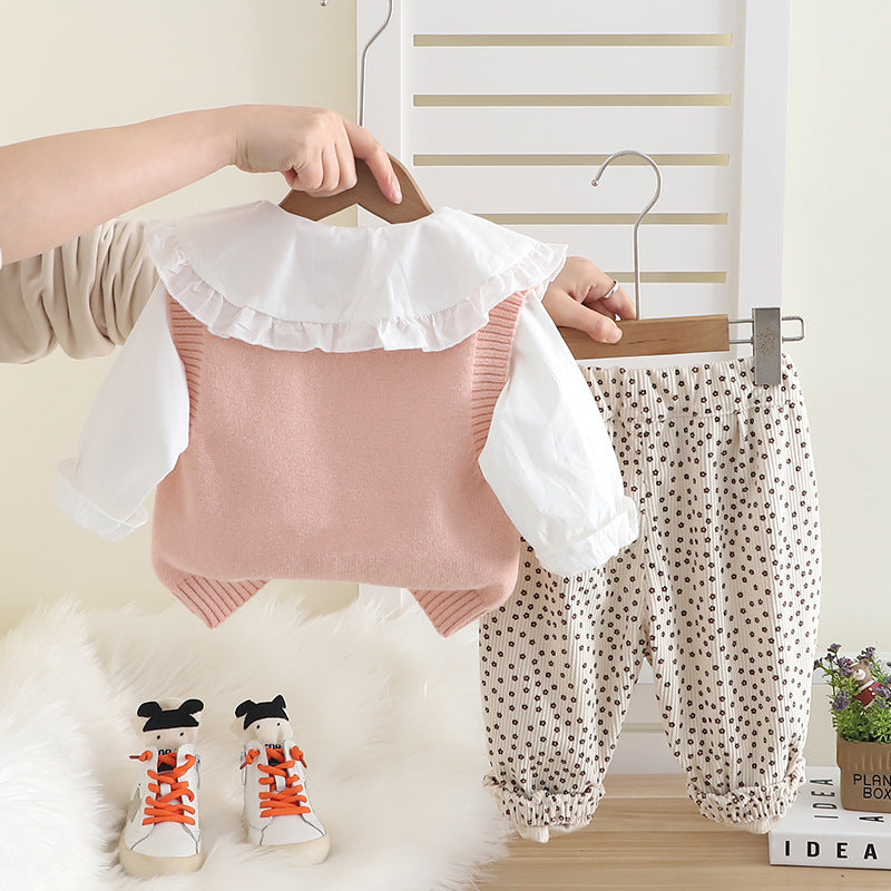 A children's three-piece set