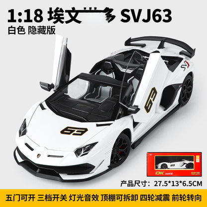 A 1:18 Alloy Metal Car Model Ornament