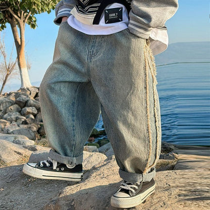 A Children's and teenagers' jeans